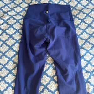 Lululemon leggings, size 4, super pretty color